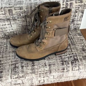 Sorel Brown Lace-Up Boots